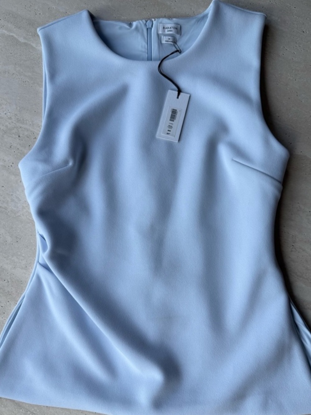 NWT Aritzia Light Blue Glimmer Recap FigureKnit Sleeveless Blouse Size Medium
